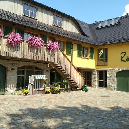 Pension Raupennest Mit Blockhaussauna Бауцен Екстериор снимка